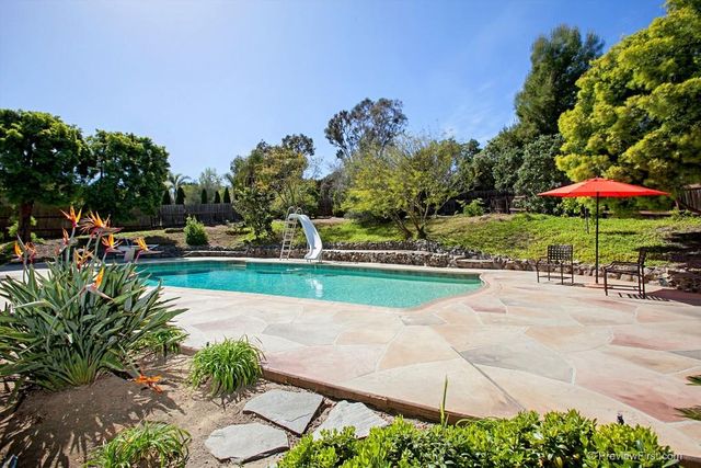 Photo 3 of 12 for 14908 El Camino Real