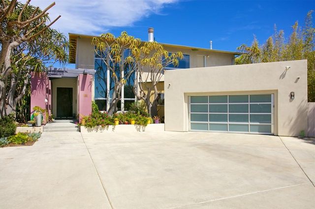 778 Ramona Pl