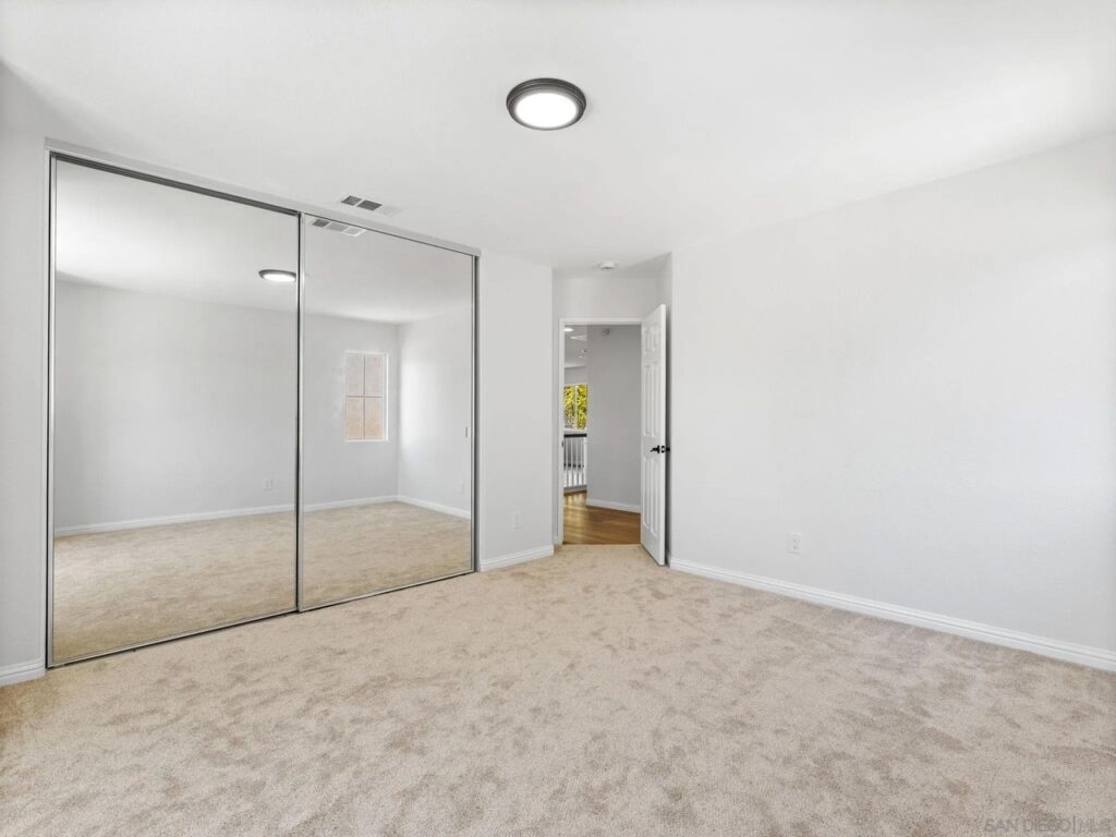 Photo 12 of 20 for 4308 Calle Mar De Ballenas South